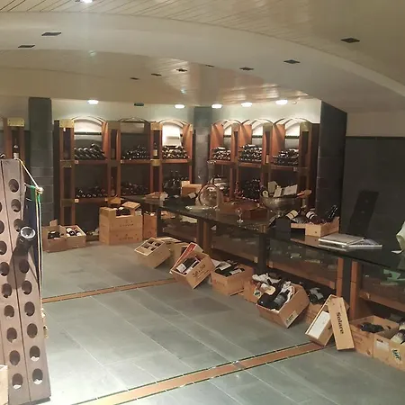 331 - Lord Nelson Fronte E Vista Mare 4 4*