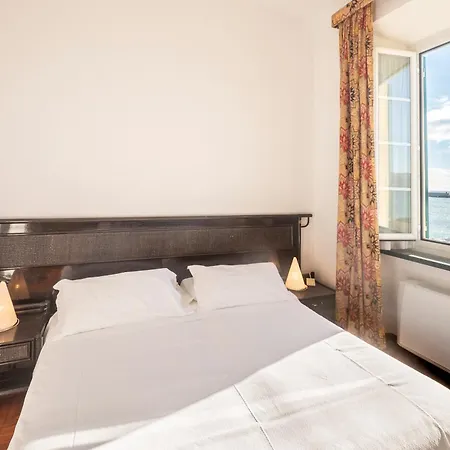 331 - Lord Nelson Chiavri - Appartamento 4 Fronte Mare 3* Chiavari