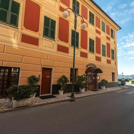 331 - Lord Nelson Fronte E Vista Mare 4 4* Chiavari