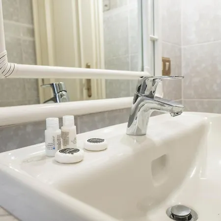 Гостевой дом 331 - Lord Nelson Fronte E Vista Mare 4 Кьявари