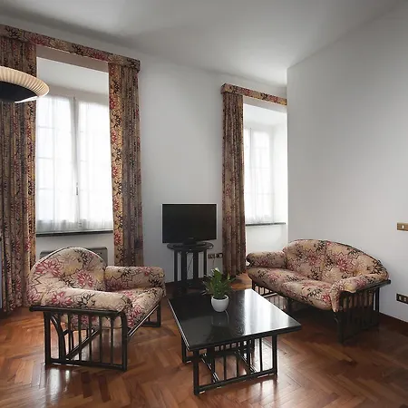 331 - Lord Nelson Fronte E Vista Mare 4 Gasthuis