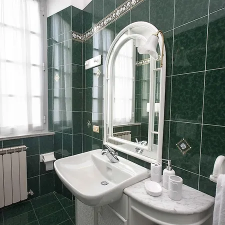 331 - Lord Nelson Fronte E Vista Mare 4