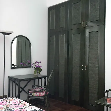 331 - Lord Nelson Fronte E Vista Mare 4