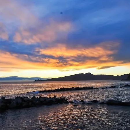 331 - Lord Nelson Fronte E Vista Mare 4 Gasthof