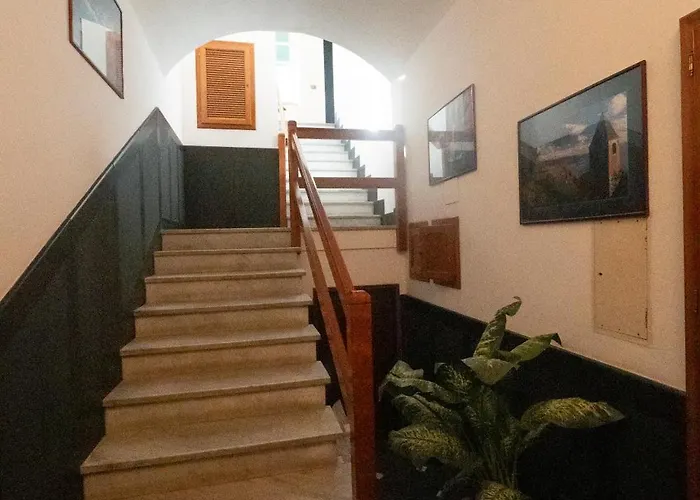 331 - Lord Nelson Fronte E Vista Mare 4