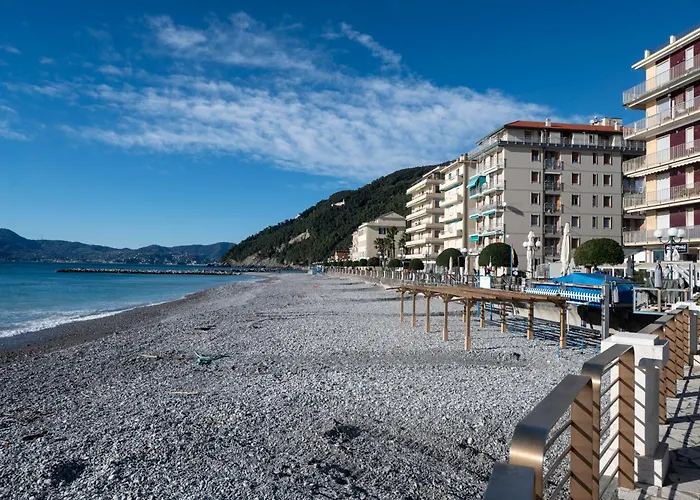 331 - Lord Nelson Fronte E Vista Mare 4